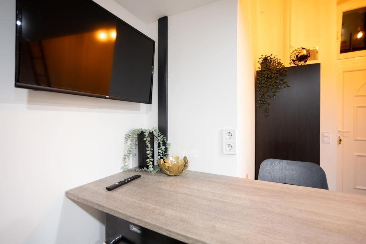 Green Goblin Apartment With Free Private Parking Βουδαπέστη Εξωτερικό φωτογραφία