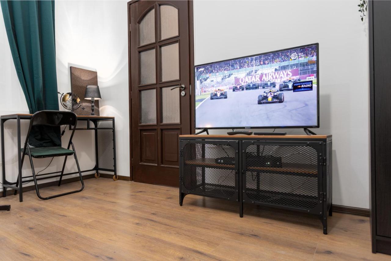 Green Goblin Apartment With Free Private Parking Βουδαπέστη Εξωτερικό φωτογραφία